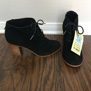 ❌SOLD❌ BRAND NEW TOMS Lunata LaceUp Booties